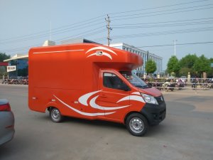 長(zhǎng)安售貨車(chē)