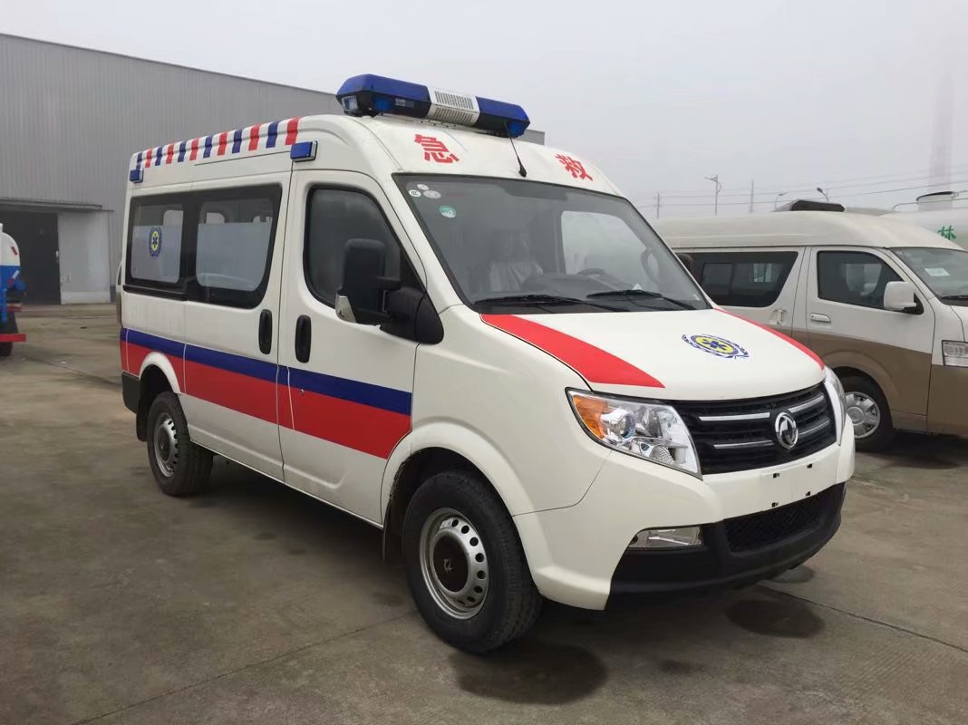 東風(fēng)御風(fēng)救護(hù)車